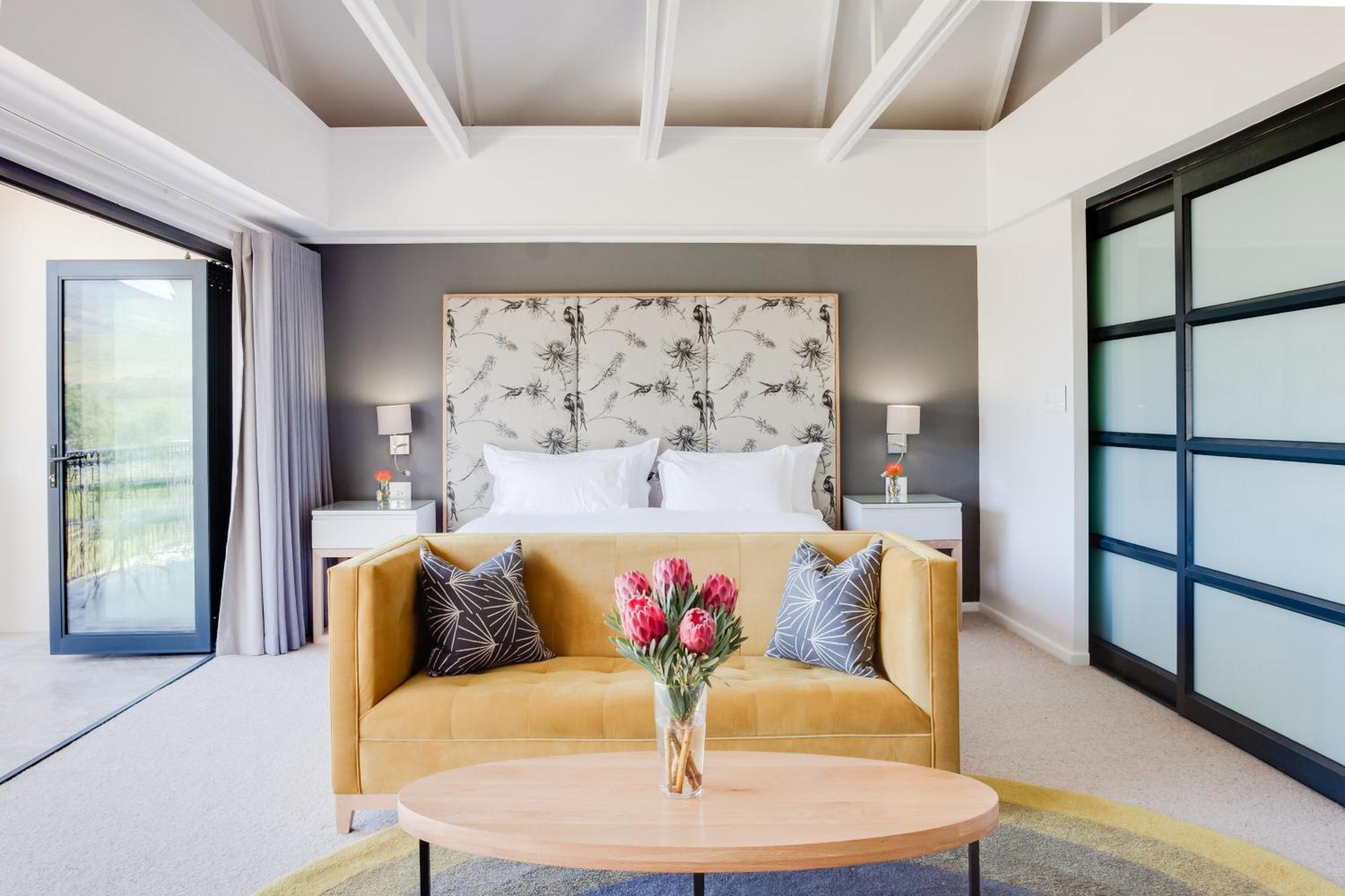 Banhoek Lodge Stellenbosch Oda fotoğraf